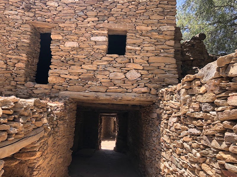 قرية القرية التراثية بتنومة