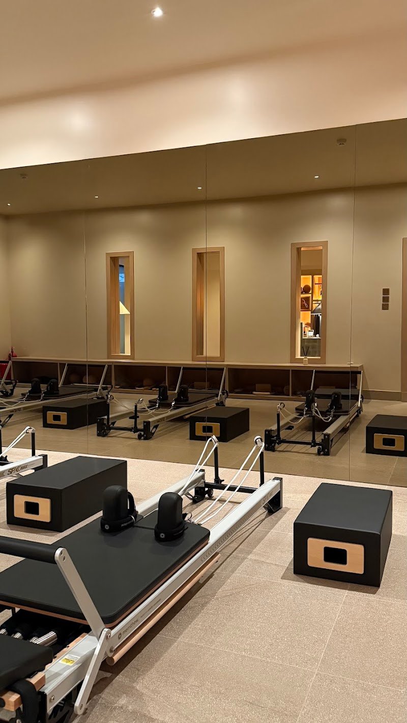 Full Method Pilates studio /فُول ميثود