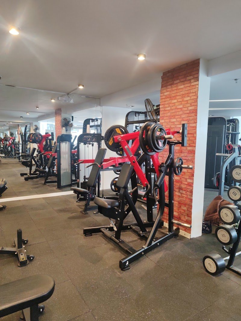 مركز رمال الفيروز الرياضى