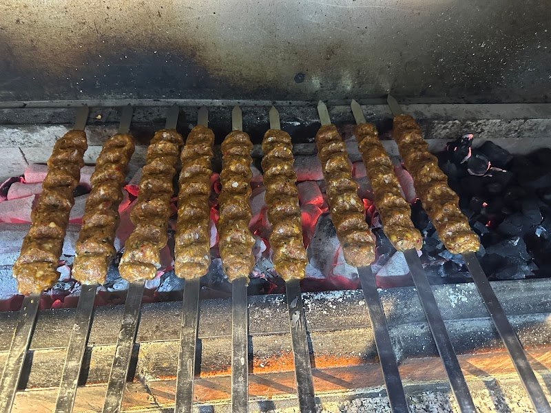 مطعم المذاق البخاري