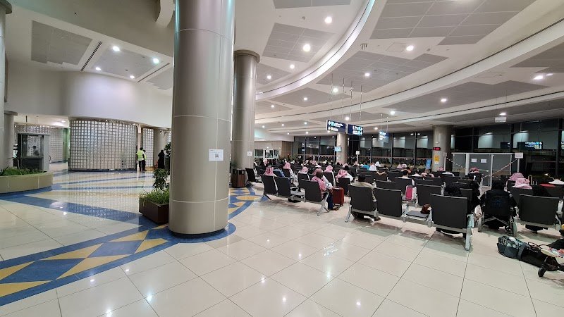 مطار بيشة المحلي