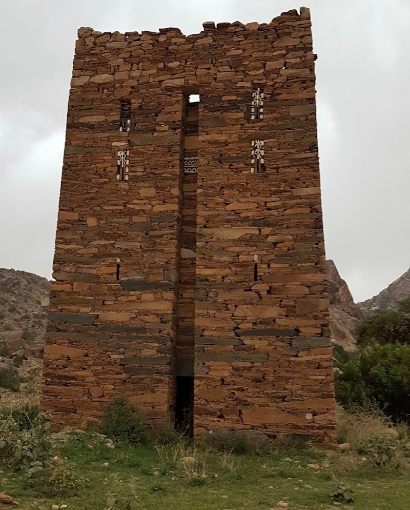 قرية آل خضاري