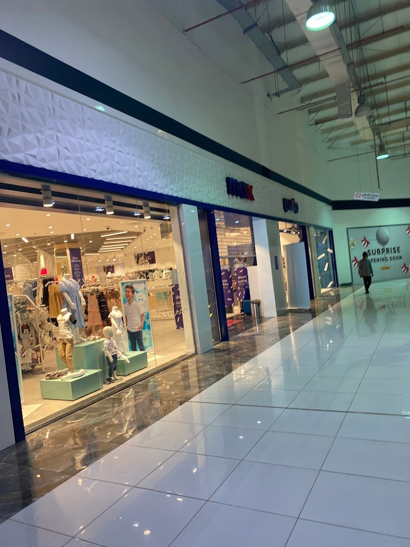 السروات مول