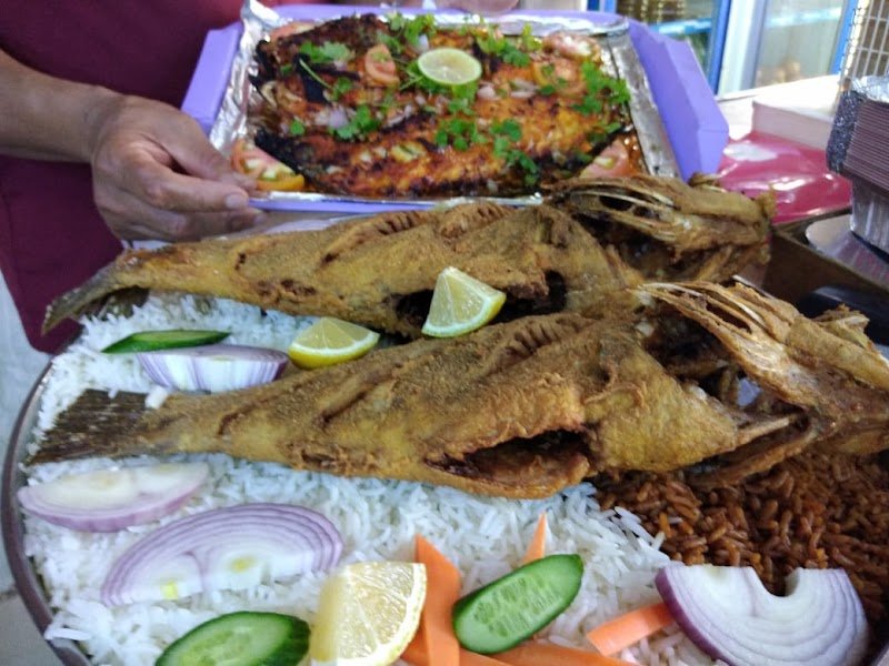 مطعم الخير للأسماك