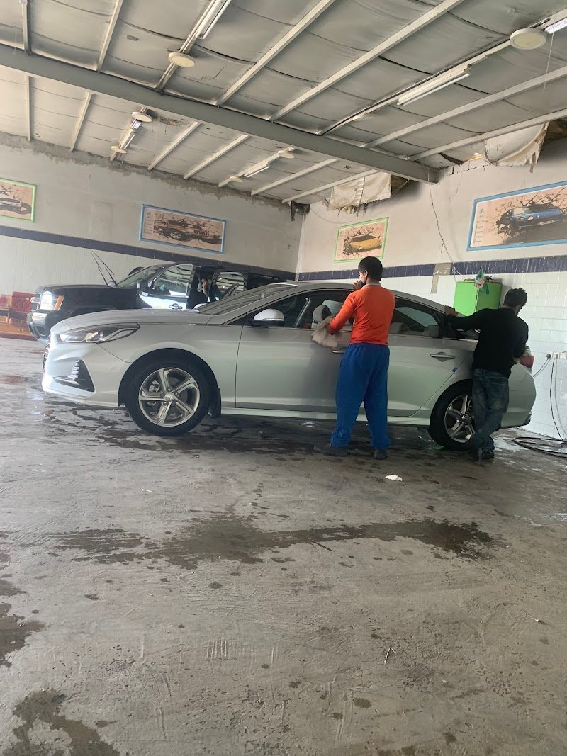 مغسلة ادرين للسيارات